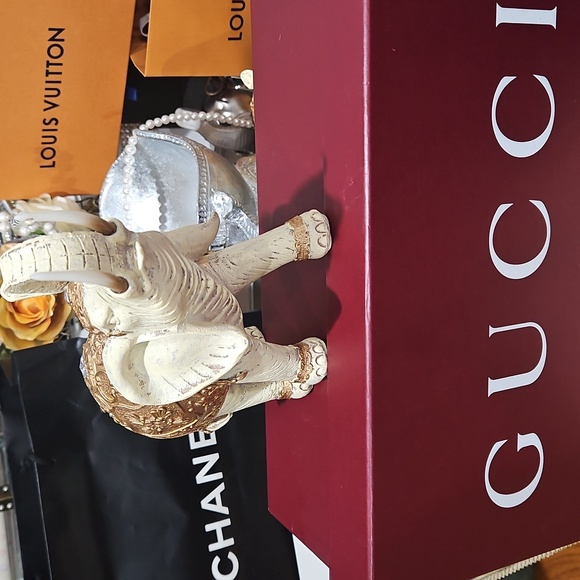 Louis Vuitton Handbags - UNLISTED LUXURY BAGS, WALLETS & ACCESSORIES